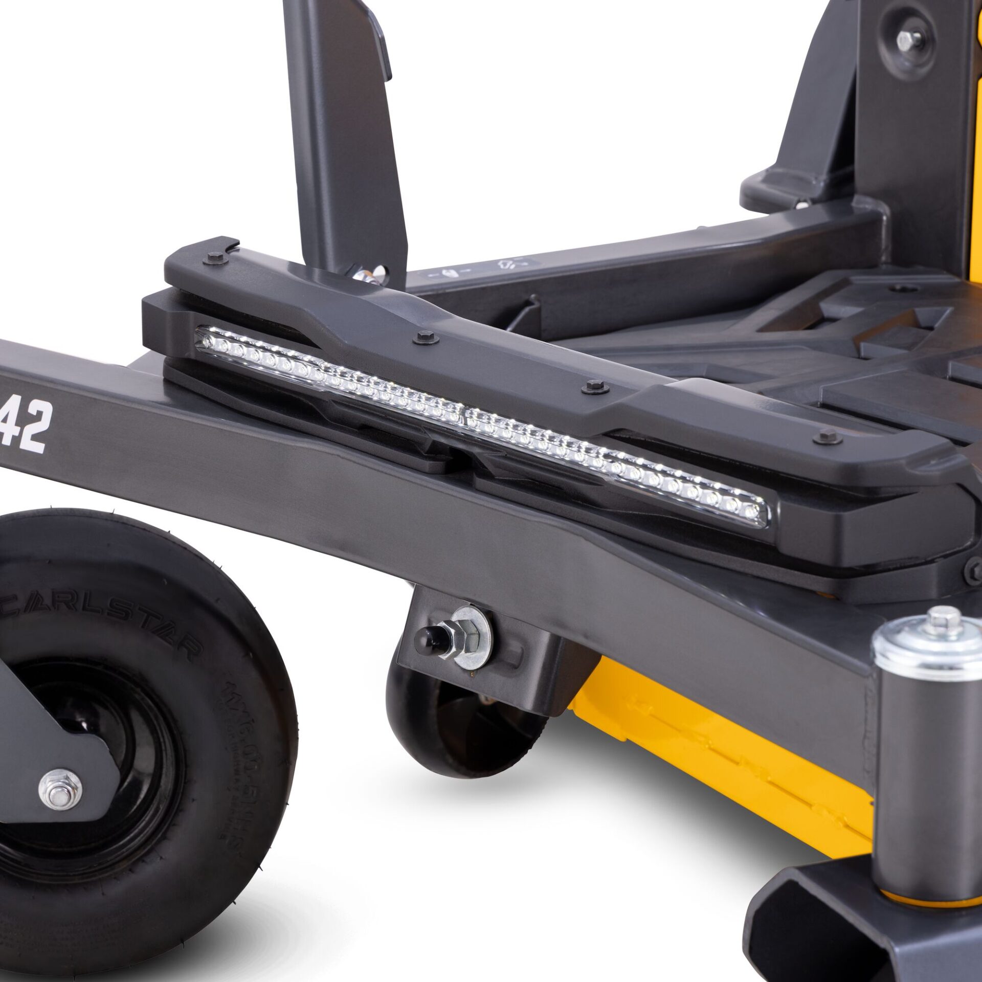 Cub Cadet Ultima Z2 42 - Image 3