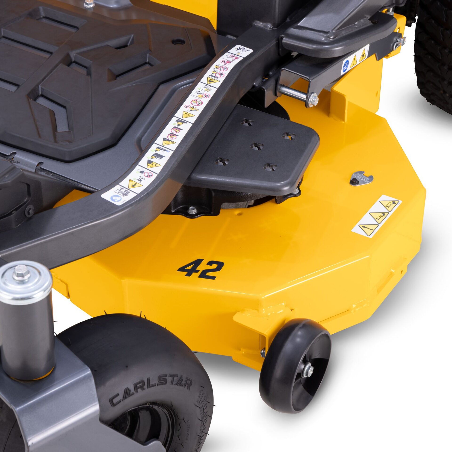 Cub Cadet Ultima Z2 42 - Image 4