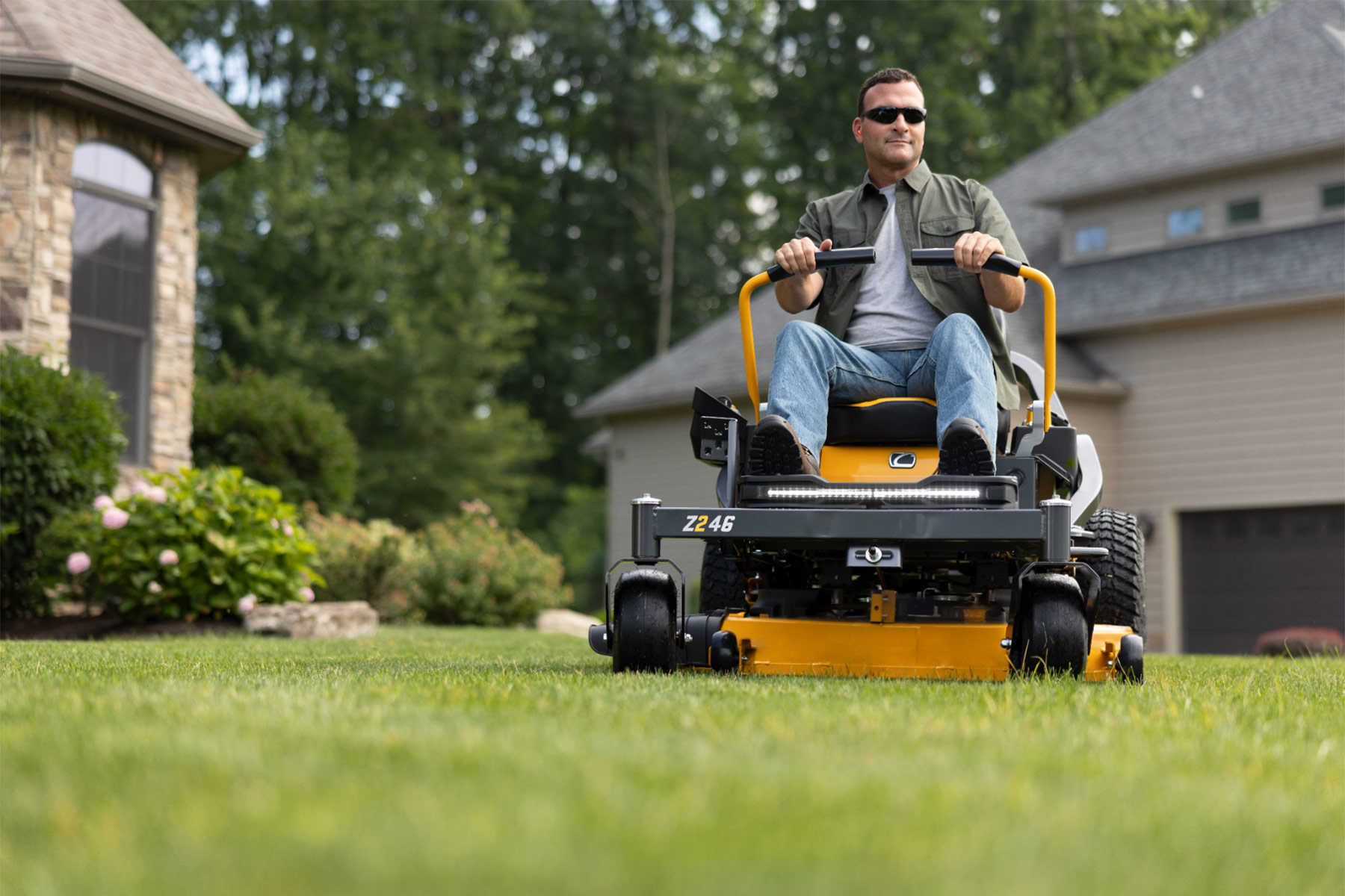 Cub Cadet Ultima Z2 46 - Image 10