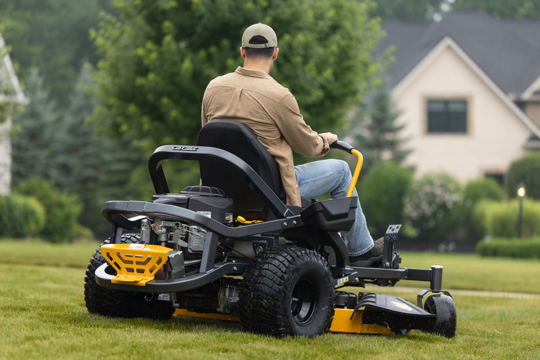 Cub Cadet Ultima Z2 46 - Image 11